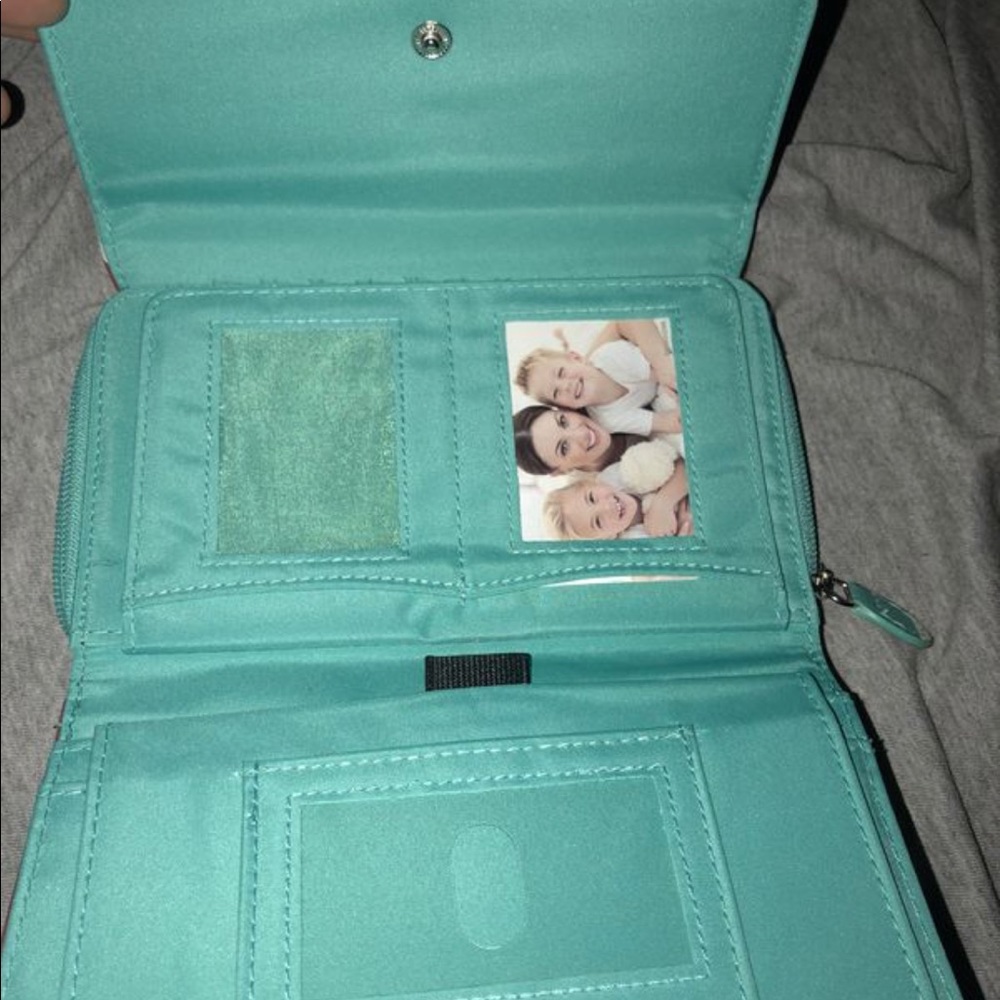 Wallet - Picture 4 of 4